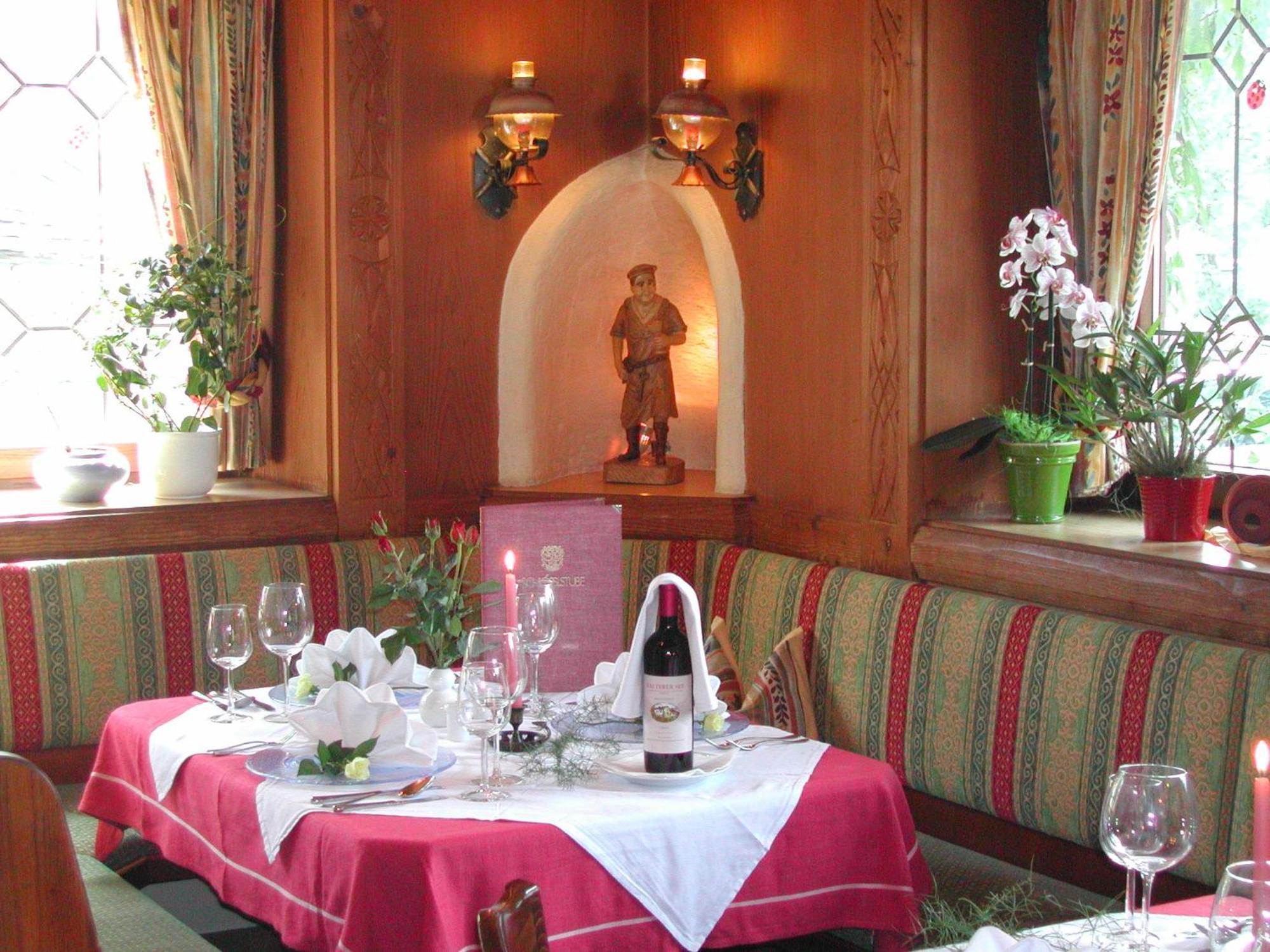 Hotel Dorfgasthof Schloesslstube Stuhlfelden Esterno foto
