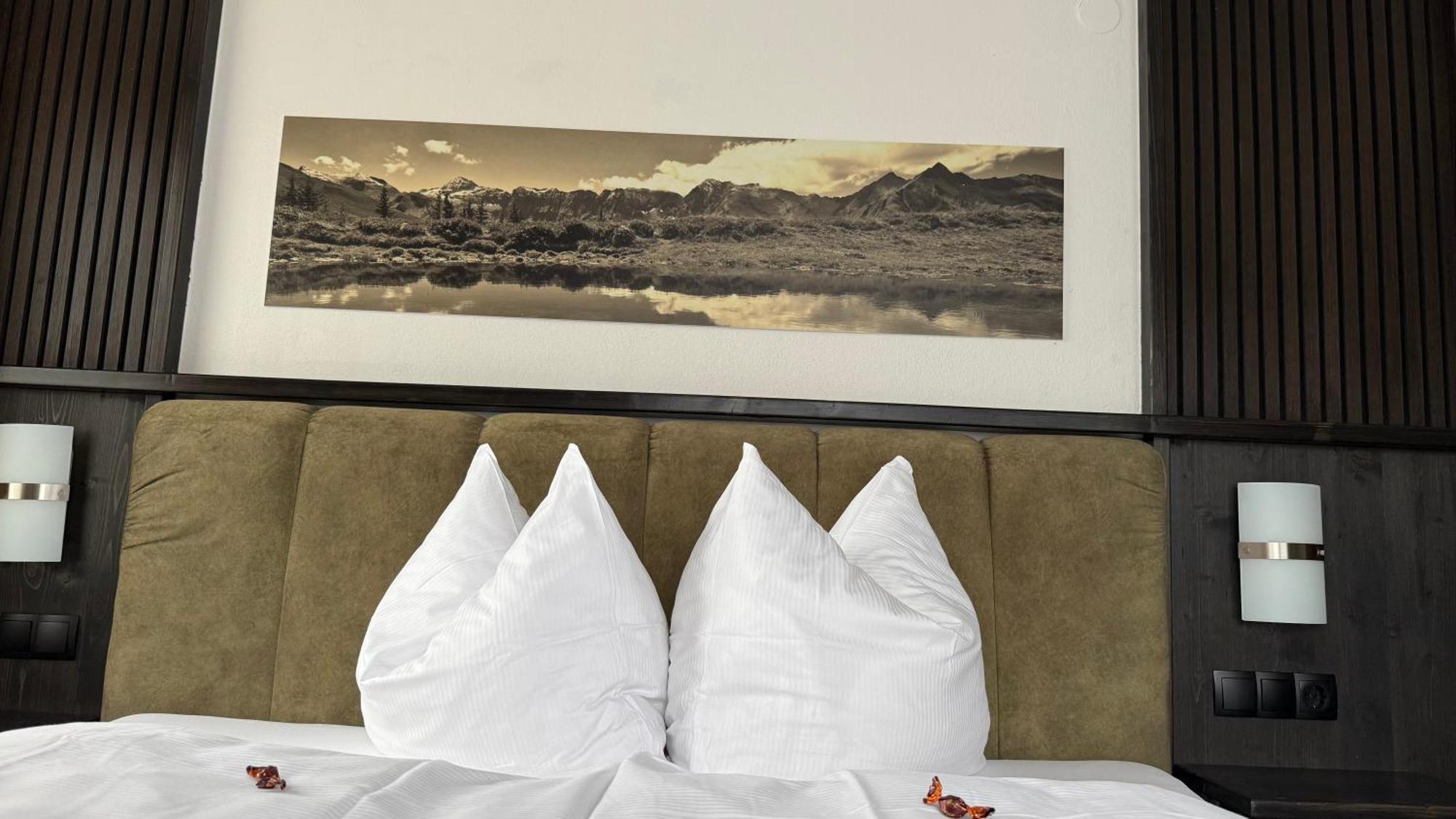 Hotel Dorfgasthof Schloesslstube Stuhlfelden Esterno foto