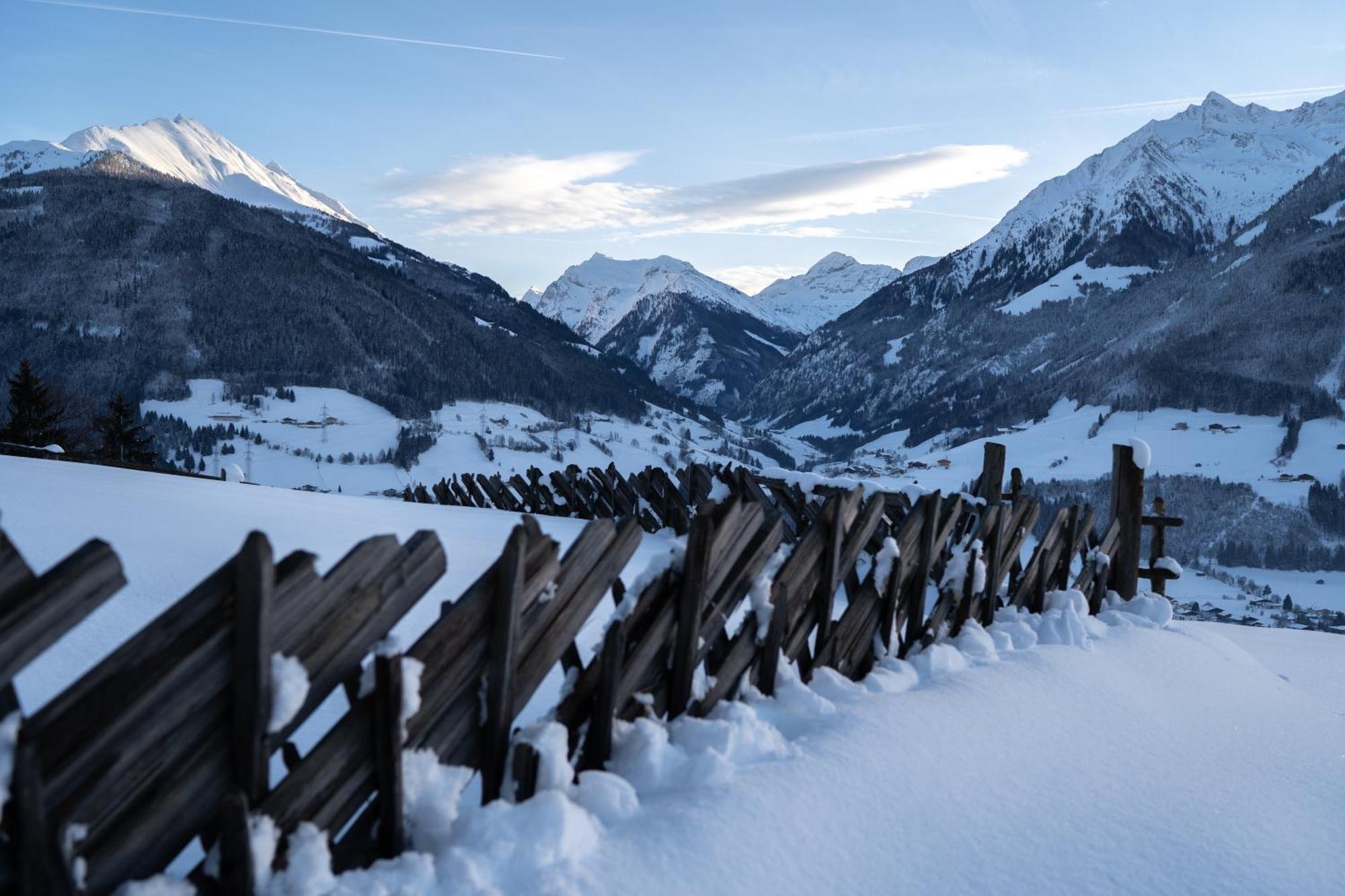 Hotel Dorfgasthof Schloesslstube Stuhlfelden Esterno foto